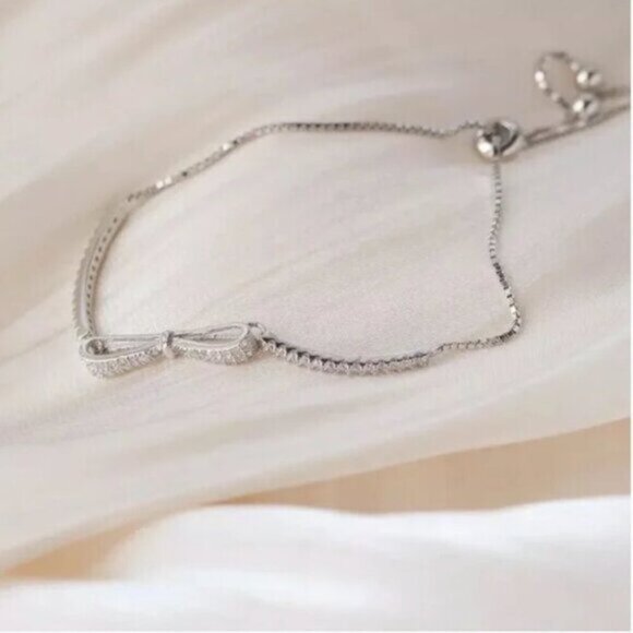 925 Sterling Silver Diamond Bow Tennis Bracelet - Picture 3 of 3